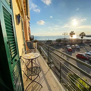 L'eternita' E' Il Mare Mischiato Col Sole Rimbaud , Vintimille Italie